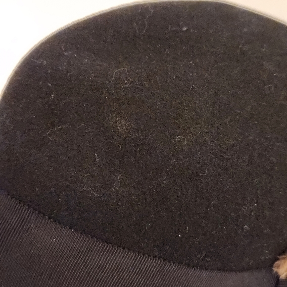 de Lux Wool Riding Hat, Black with Feather - Picture 8 of 9